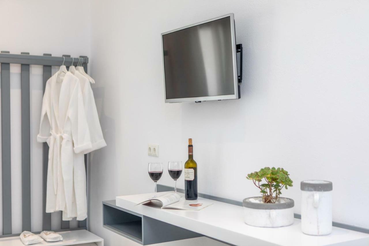 Crystal Mare Suites Naxos City Екстериор снимка