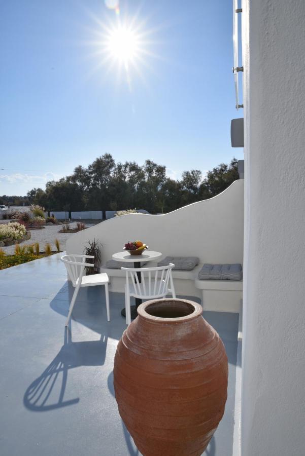 Crystal Mare Suites Naxos City Екстериор снимка